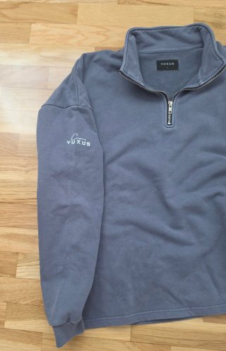 Sudadera Yuxus gris con cremallera