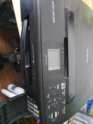 Stampante Brother DCP-J315W a colori