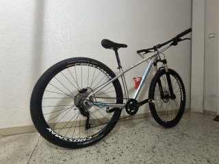 Bicicleta de Montaña Mondraker Finalist pro sl 29
