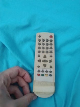 Televisor Antiguo Airis Plateado