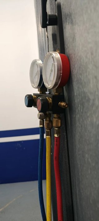 Manifold de carga para aire acondicionado