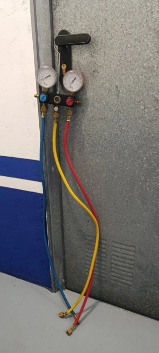 Manifold de carga para aire acondicionado