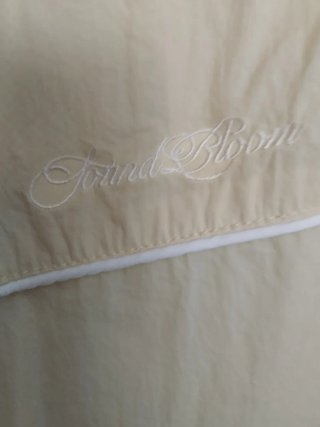 Chaqueta Bershka con capucha Talla L