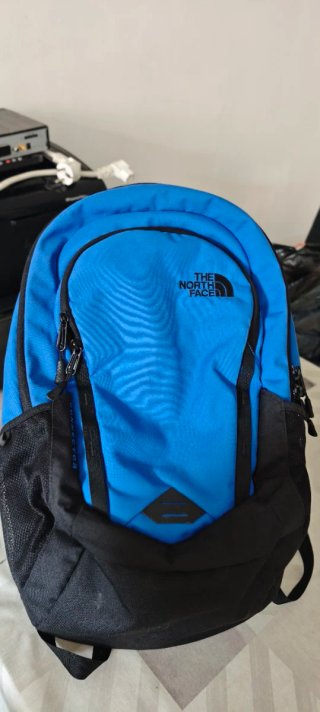 Mochila The North Face Azul y Negra