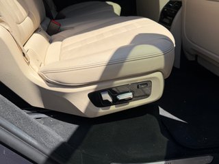 BMW X7 2021