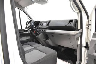 Volkswagen Crafter FURGÓN COMBI 35 L4H3 2.0 TDI 140 CV 7 PLAZAS