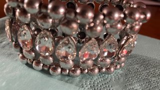 Bracciale Avancy elastico con strass