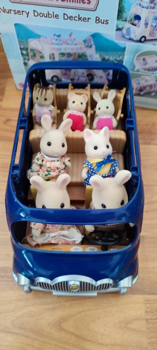 Casa y Autobús Sylvanian Families