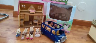 Casa y Autobús Sylvanian Families