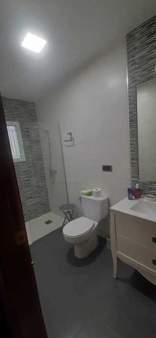 Casa duples adosada con cochera