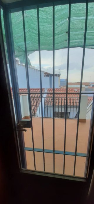 Casa duples adosada con cochera