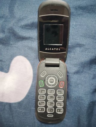 Móvil Alcatel
