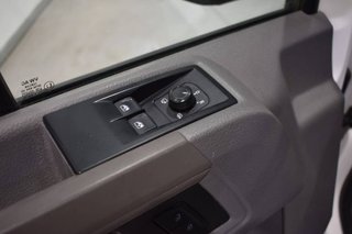 Volkswagen Crafter FURGÓN 35 L4H3 2.0 TDI 140 CV FWD