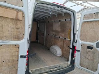Volkswagen Crafter FURGÓN 35 L4H3 2.0 TDI 140 CV FWD