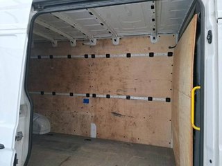 Volkswagen Crafter FURGÓN 35 L4H3 2.0 TDI 140 CV FWD