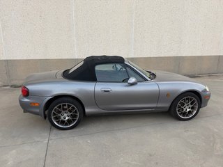 Mazda MX-5 2004
