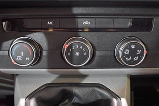 Volkswagen Transporter FURGÓN L1H1 2.0 TDI 110 CV