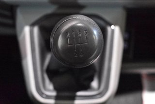 Volkswagen Transporter FURGÓN L1H1 2.0 TDI 110 CV