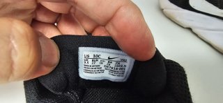 Zapatillas Nike Negras y Blancas