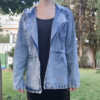 CHAQUETA VAQUERA CON CAPUCHA