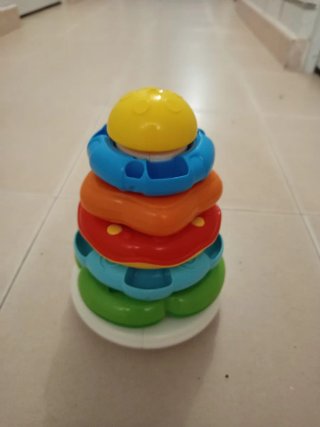 Juguete de encajables apilables