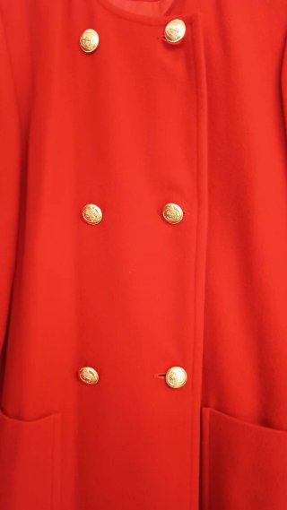 Abrigo Rojo Elebe con Bufanda