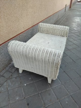 Divano letto in vimini e legno massello per terrazzo vintage