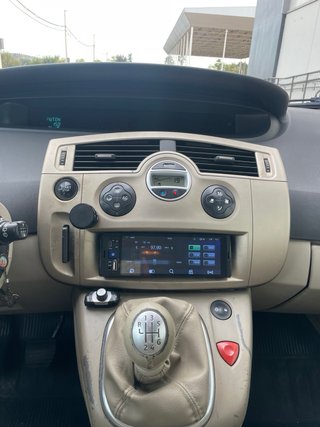 Renault Scenic 2007 muy cuidad-muy equipada