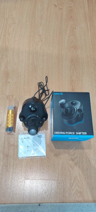 Palanca de Cambios Logitech Driving Force Shifter
