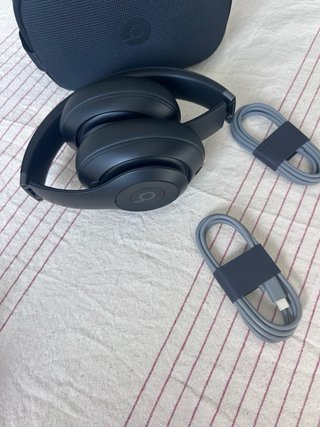 Auriculares Beats Studio Pro Negros