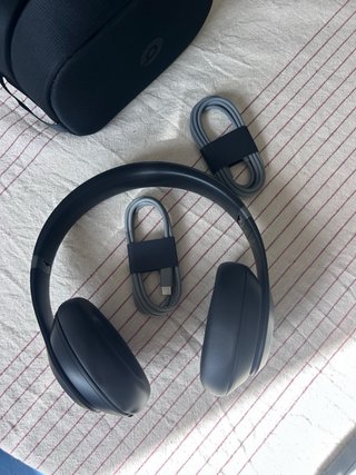 Auriculares Beats Studio Pro Negros