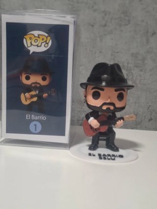 FunkoPop Personalizado El Barrio Selu con Guitarra