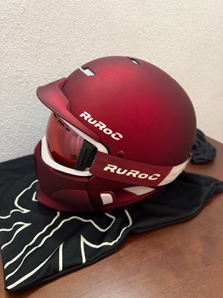 Casco de Snowboard Ruroc Rojo