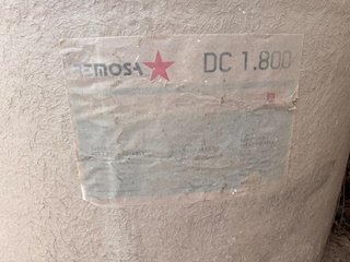 Depósito de agua 1.800 Litros de fibra de vidrio.