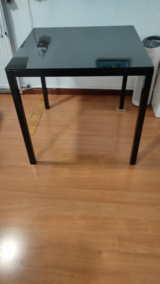 Mesa cristal negra metal