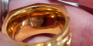 Anillo Versace