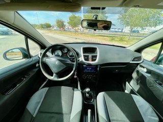 Peugeot 207 1.4 HDI