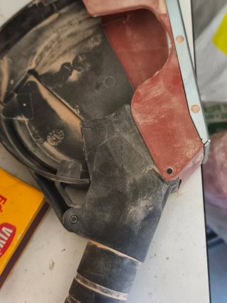 Carcasa de aspiración Hilti para radial