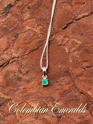 Colgante de Plata con Esmeralda Natural
