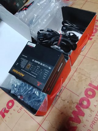 2 Fuentes de Alimentación PC sin estrenar