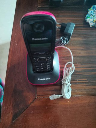 Teléfono Inalámbrico Panasonic KX-TG1611SP