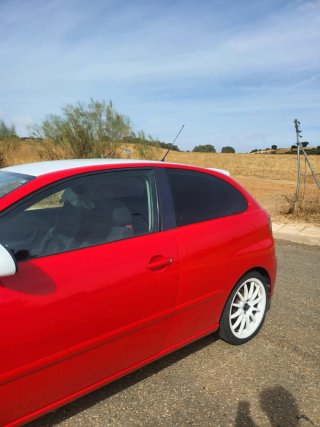 SEAT Ibiza 1.4 TDI Look Cupra/FR