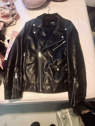 Chaqueta de Polipiel Zara Negra Talla M