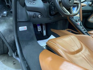 McLaren 720 S Coupe auto 721cv