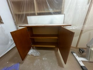 Mueble para TV de madera