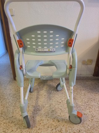 Silla de ducha y baño marca Etac Clean Talla 49
