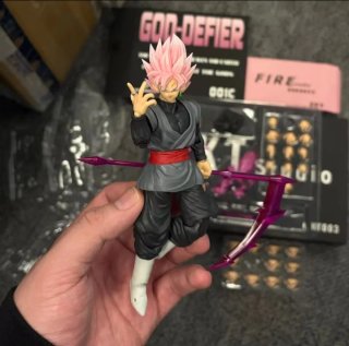 Action figure Black Goku