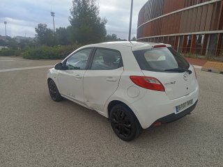 Mazda 2 2009