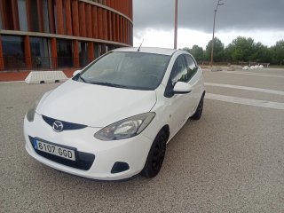 Mazda 2 2009