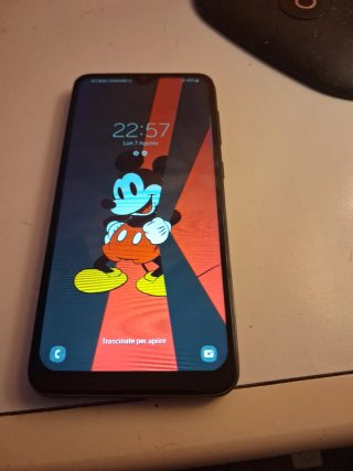 Samsung Galaxy A30s blu scuro